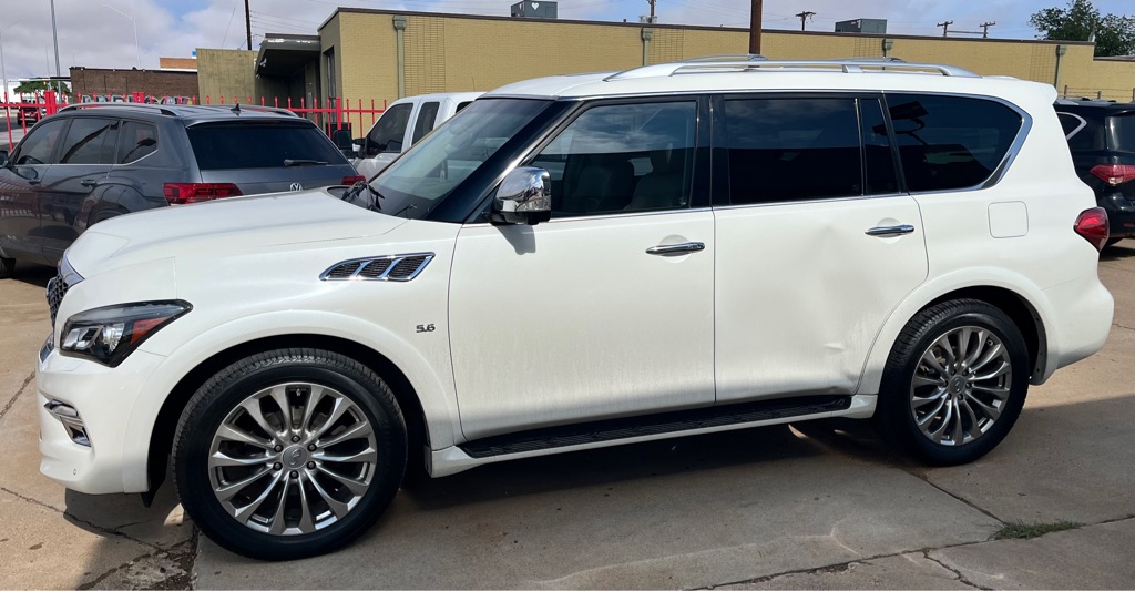 2017 INFINITI QX80