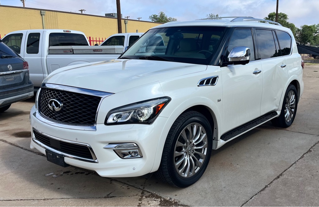 Photo 2 of this INFINITI QX80