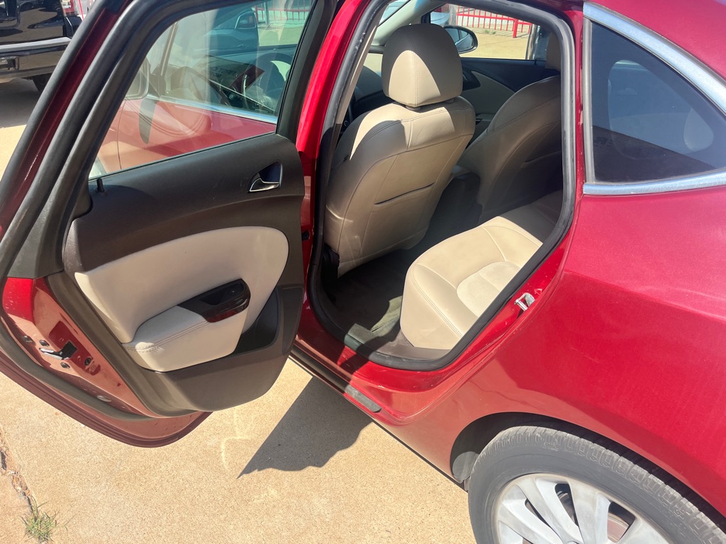 Photo 10 of this BUICK VERANO