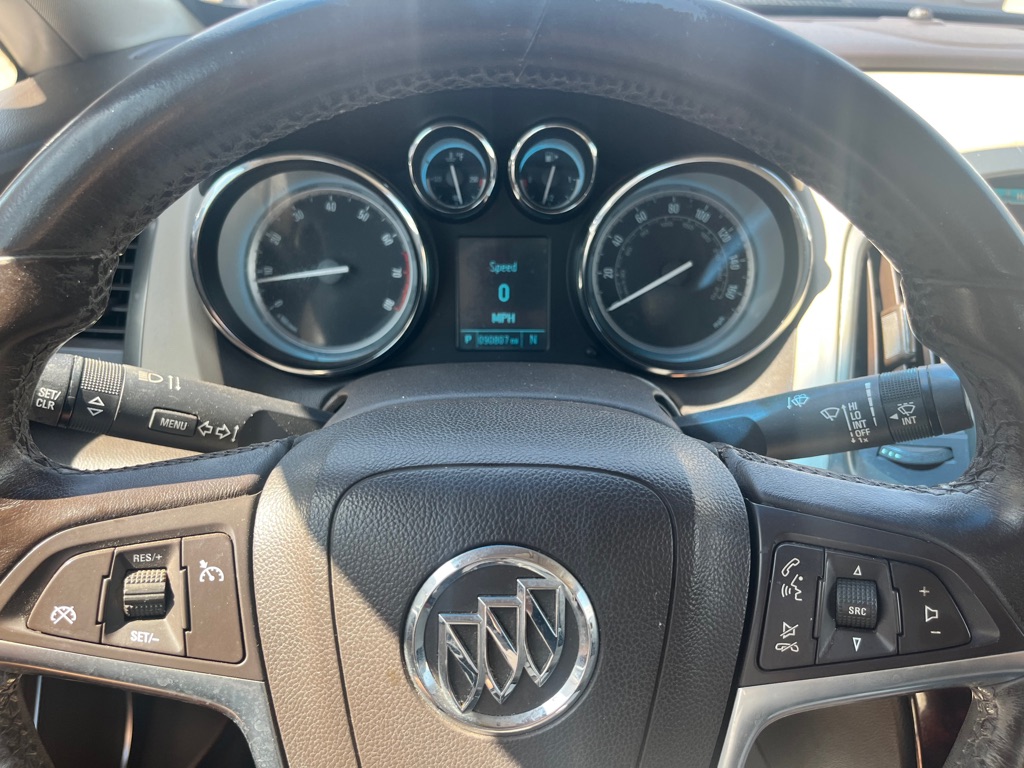 Photo 18 of this BUICK VERANO