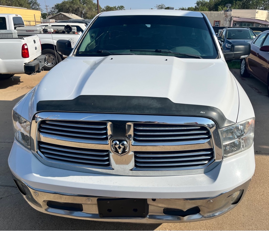 Photo 3 of this RAM 1500 CLASSIC