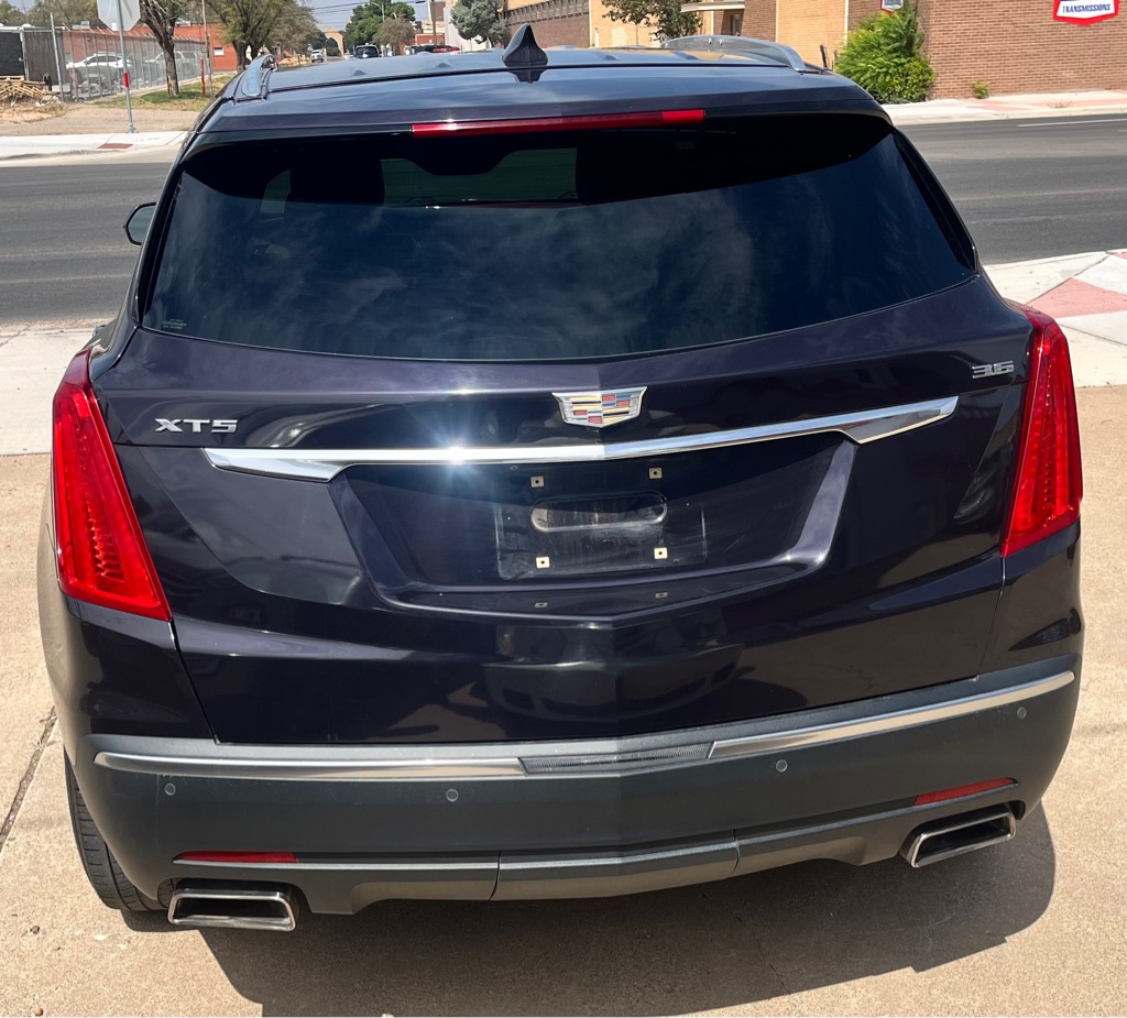 Photo 6 of this CADILLAC XT5