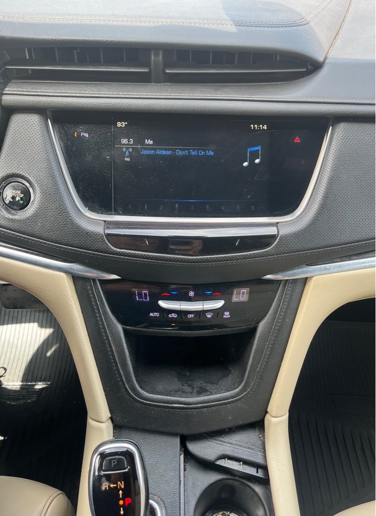 Photo 17 of this CADILLAC XT5