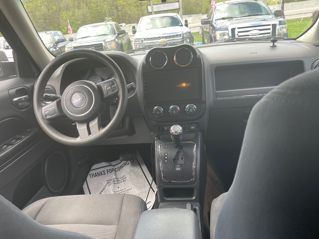 Photo 9 of this JEEP PATRIOT