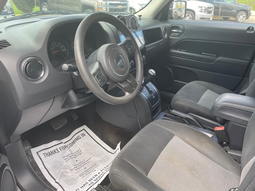 Photo 8 of this JEEP PATRIOT