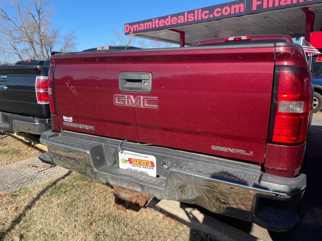 Photo 5 of this GMC SIERRA 3500