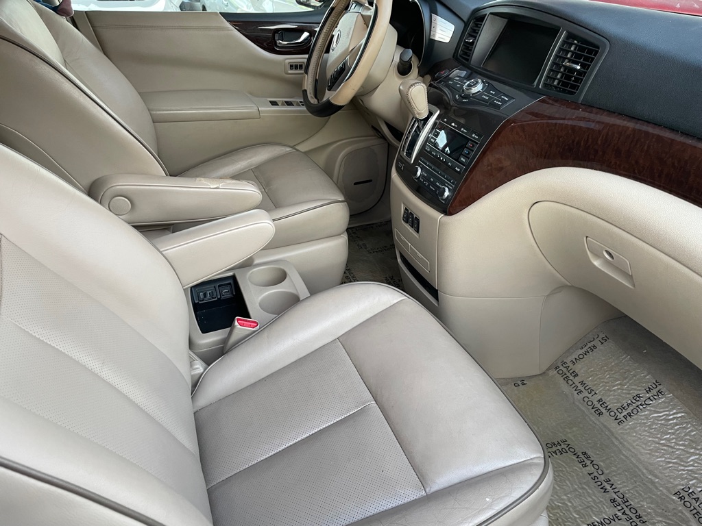 Photo 10 of this NISSAN QUEST