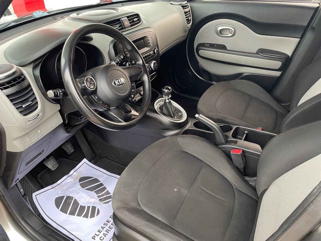Photo 8 of this KIA SOUL
