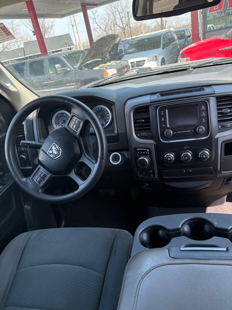 Photo 10 of this RAM 1500