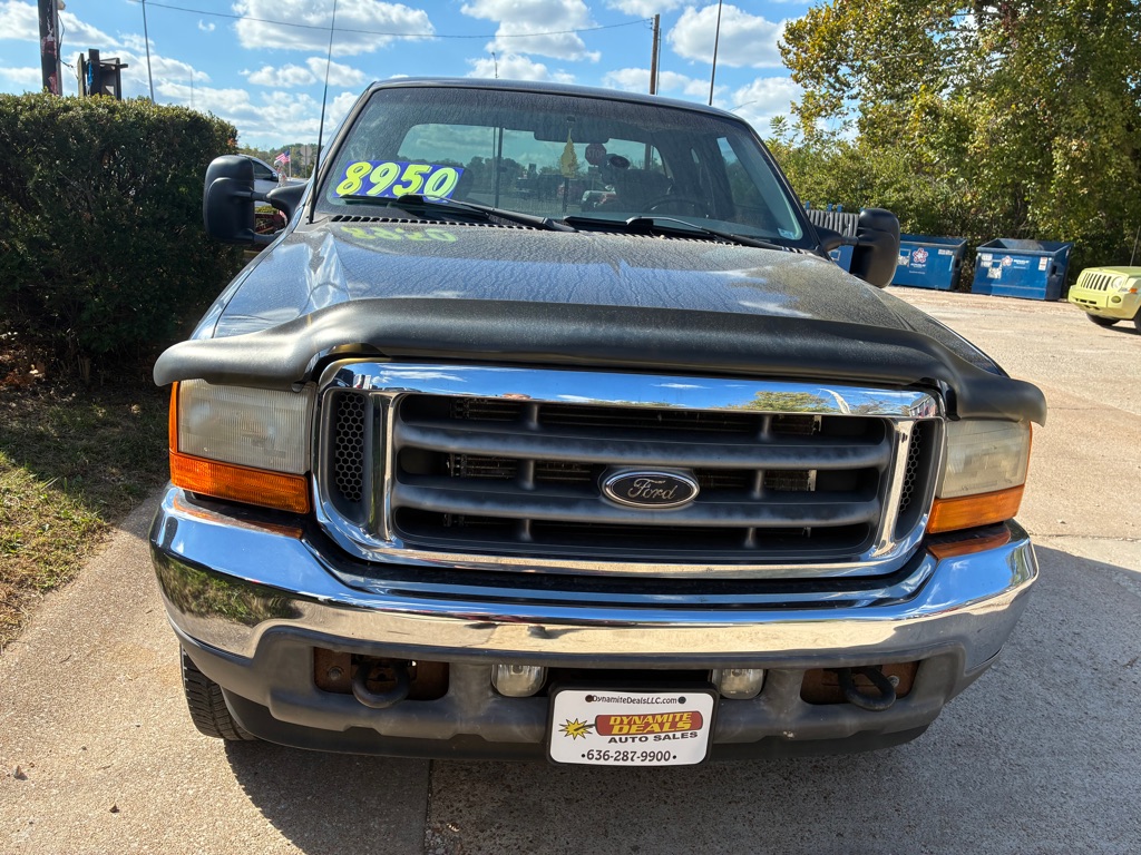 Photo 3 of this FORD F250