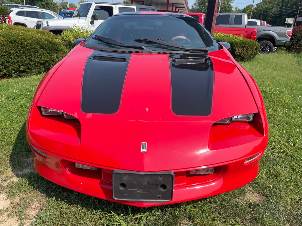 Photo 2 of this CHEVROLET CAMARO
