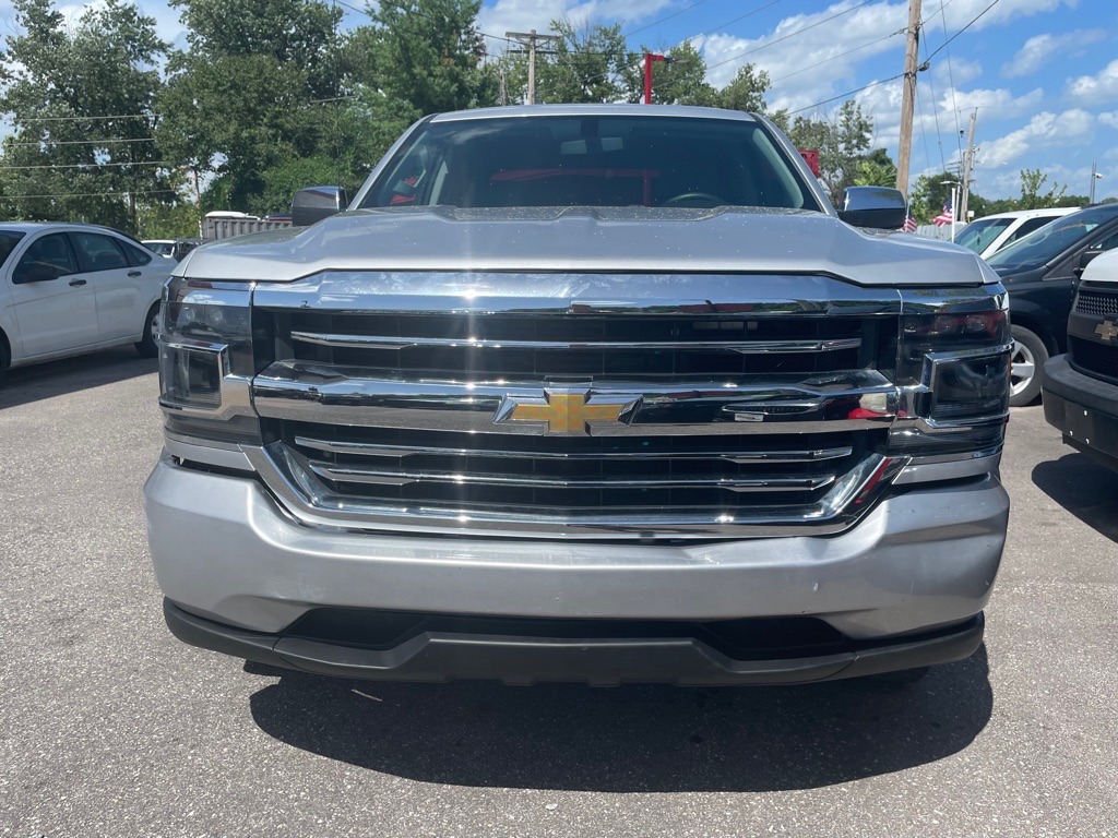 Photo 3 of this CHEVROLET SILVERADO 1500