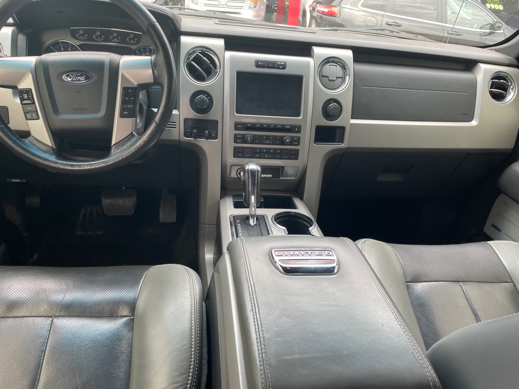 Photo 5 of this FORD F150