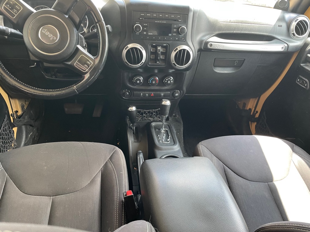 Photo 9 of this JEEP WRANGLER UNLIMI