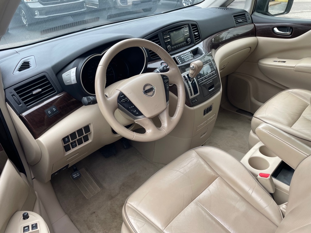 Photo 8 of this NISSAN QUEST