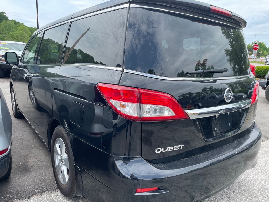 Photo 5 of this NISSAN QUEST