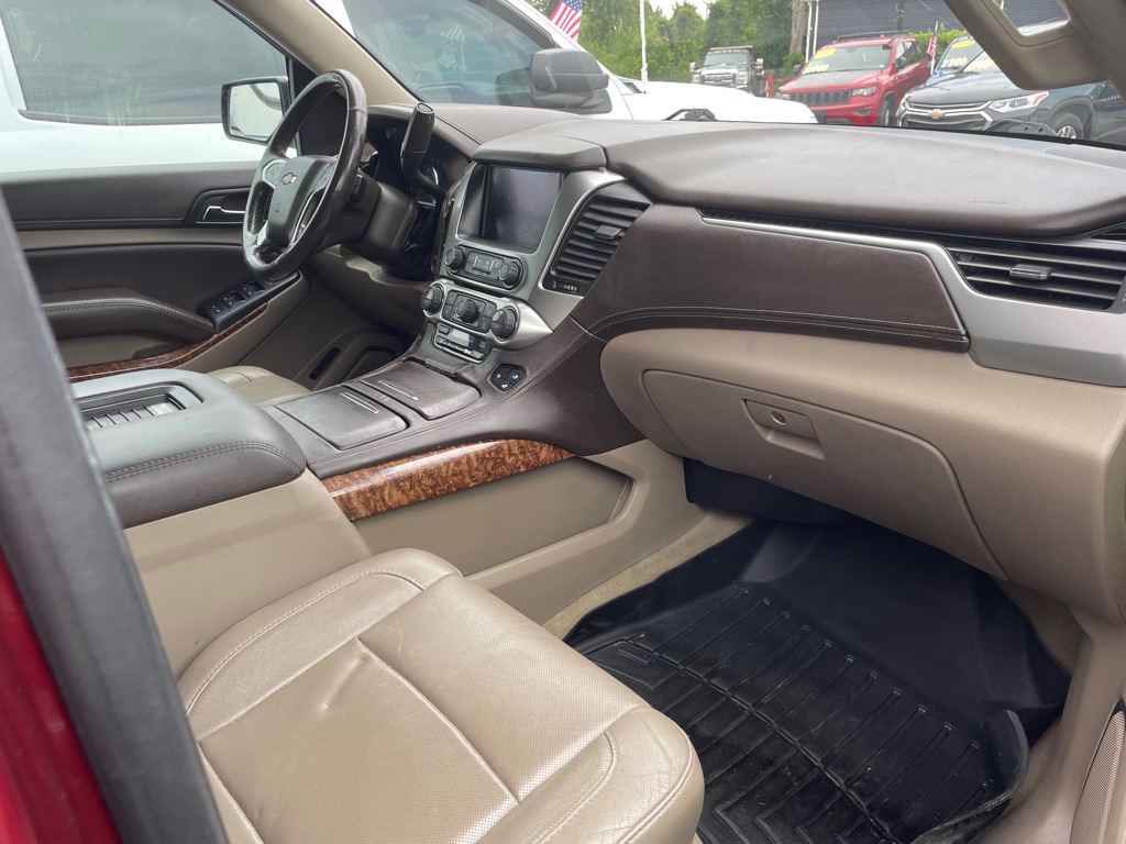 Photo 9 of this CHEVROLET TAHOE
