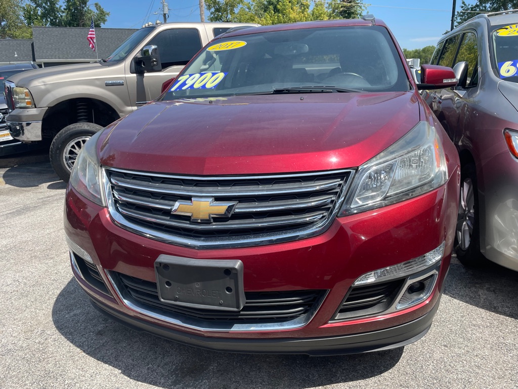 Photo 3 of this CHEVROLET TRAVERSE