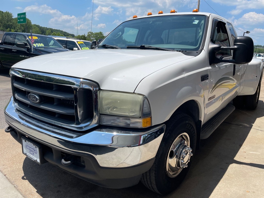 Photo 4 of this FORD F350