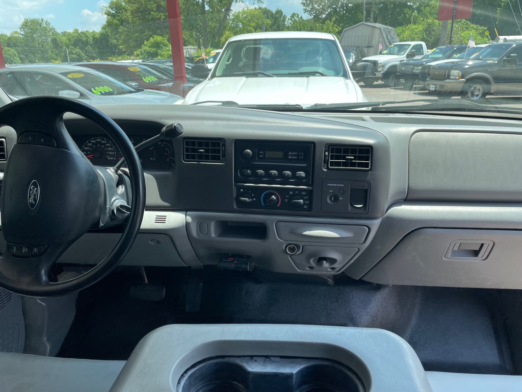 Photo 11 of this FORD F350