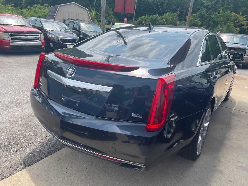Photo 5 of this CADILLAC XTS