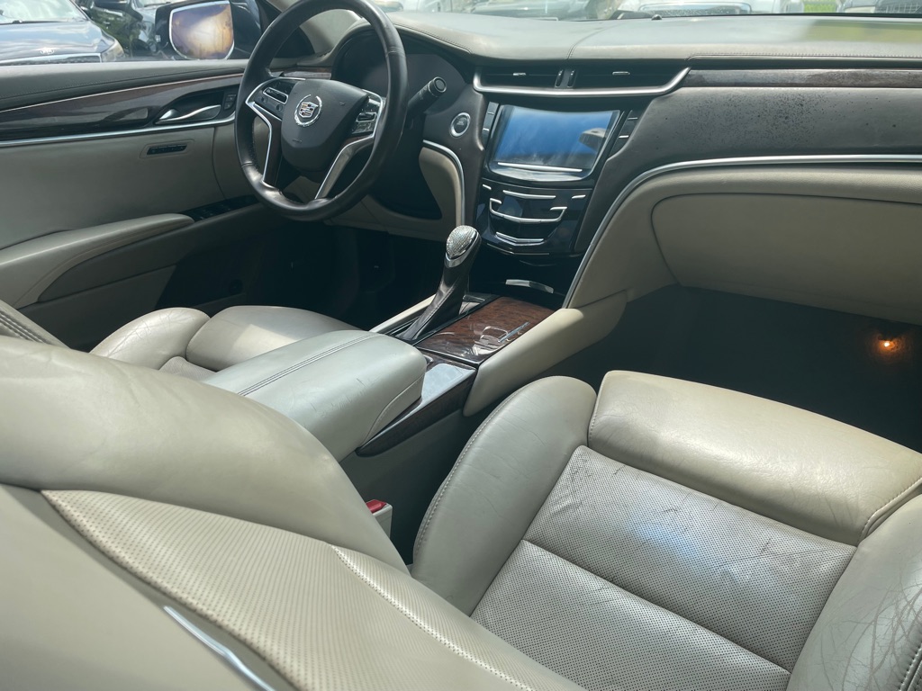 Photo 9 of this CADILLAC XTS