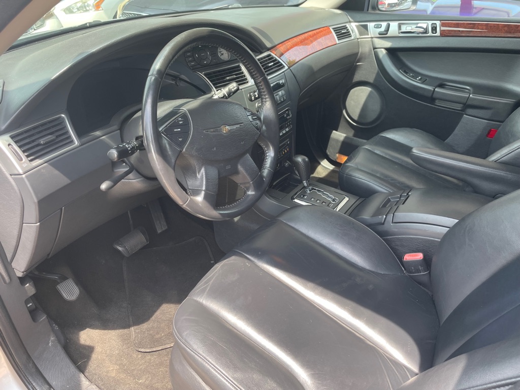 Photo 8 of this CHRYSLER PACIFICA