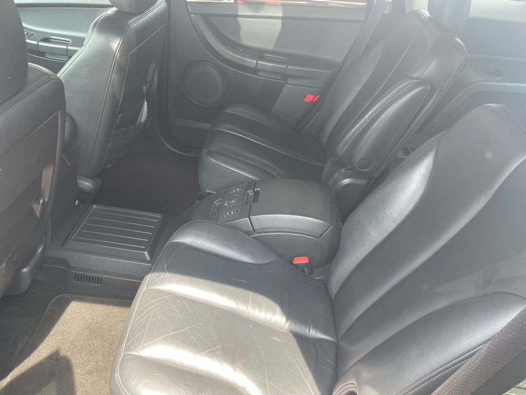 Photo 11 of this CHRYSLER PACIFICA
