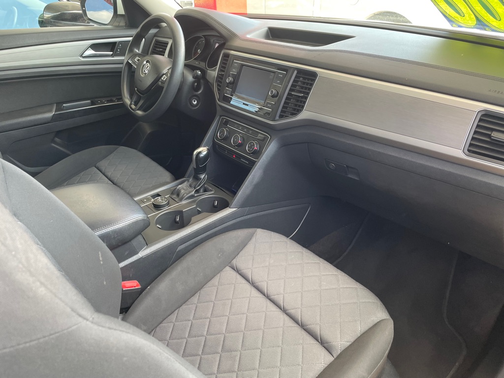 Photo 9 of this VOLKSWAGEN ATLAS