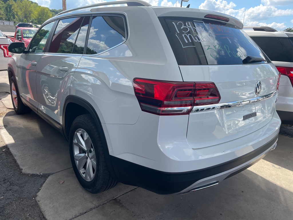 Photo 4 of this VOLKSWAGEN ATLAS