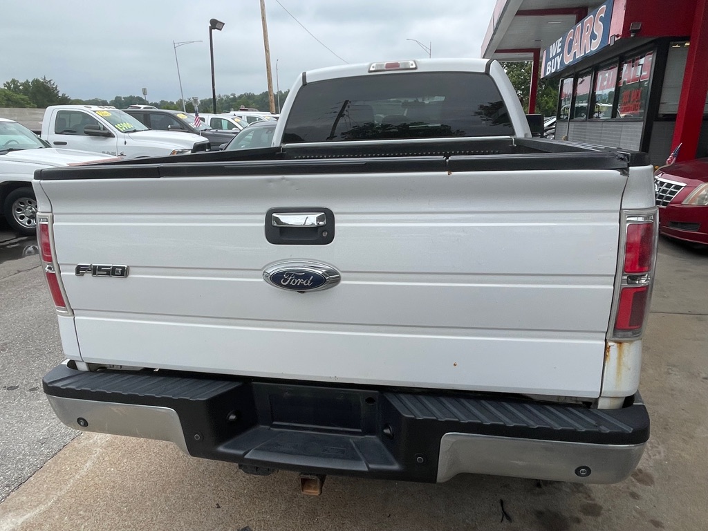Photo 6 of this FORD F150