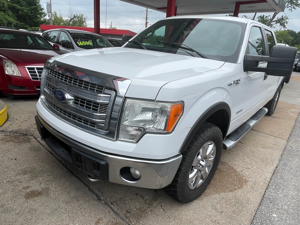 Photo 4 of this FORD F150