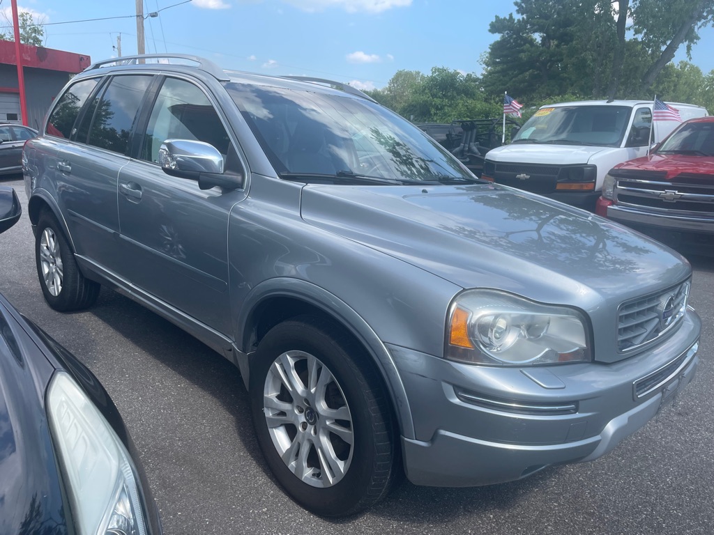 Photo 2 of this VOLVO XC90