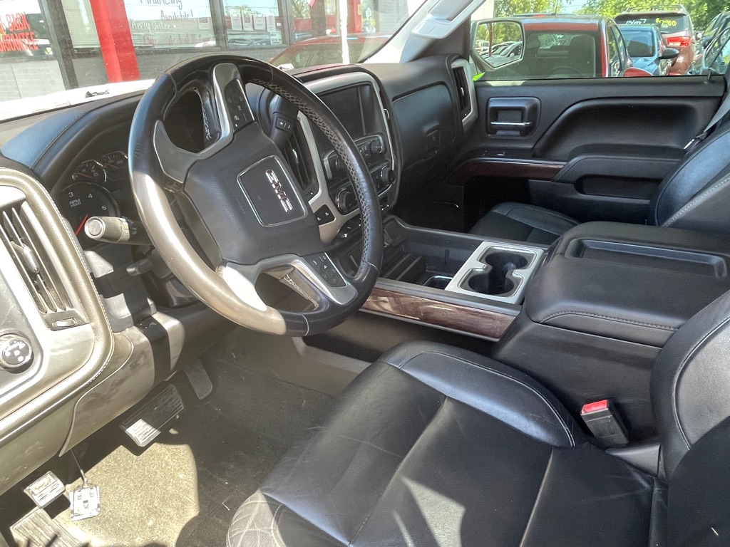 Photo 8 of this GMC SIERRA
