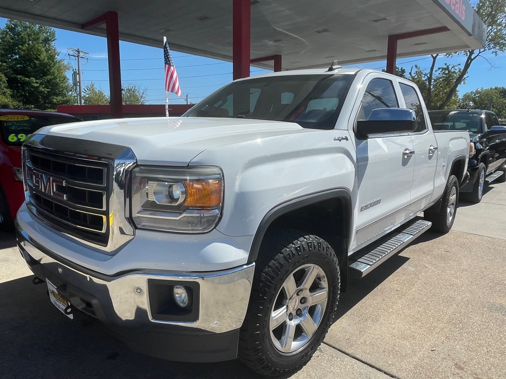 Photo 4 of this GMC SIERRA