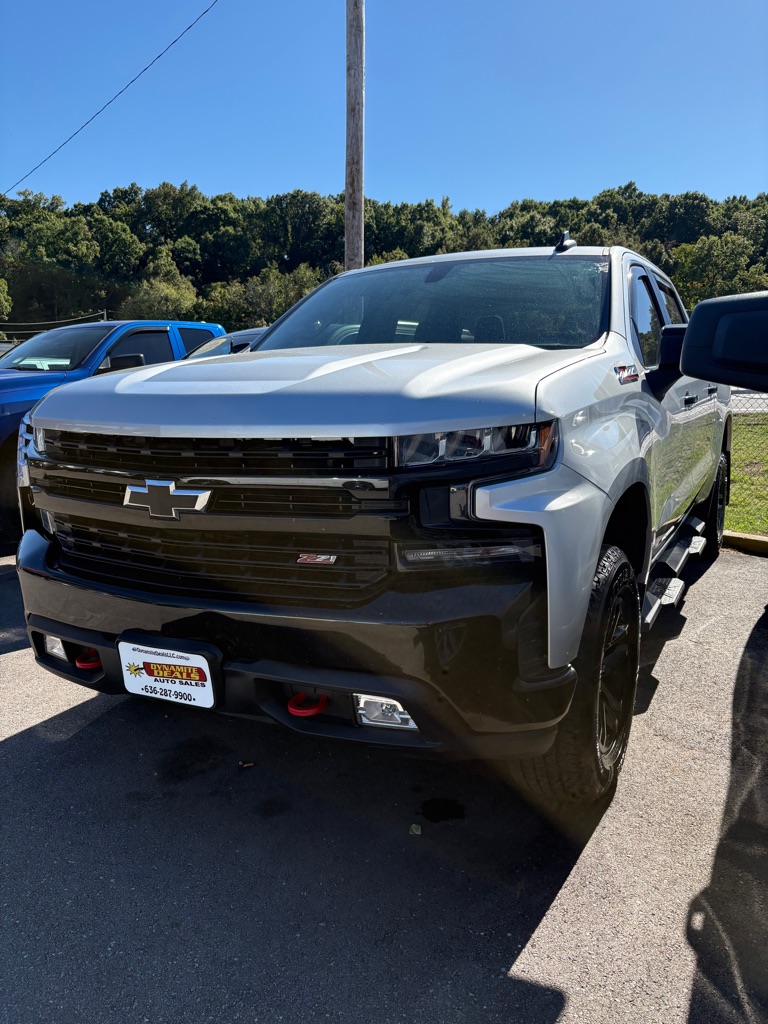 Photo 3 of this CHEVROLET SILVERADO 1500