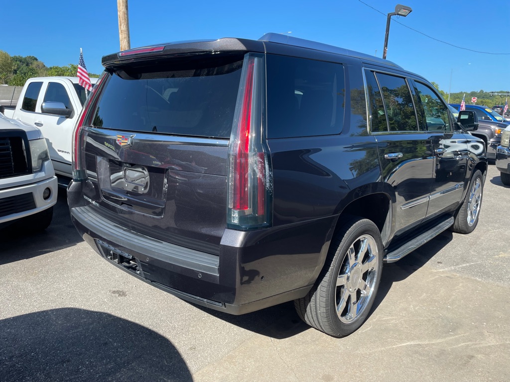 Photo 6 of this CADILLAC ESCALADE
