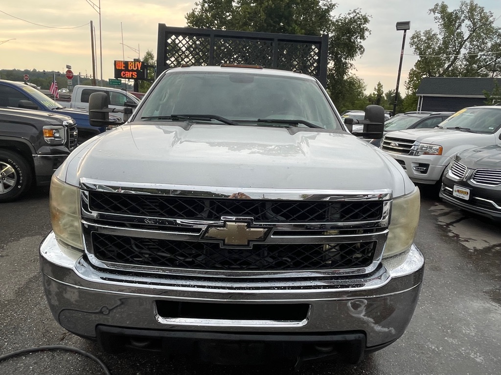 Photo 2 of this CHEVROLET SILVERADO 3500