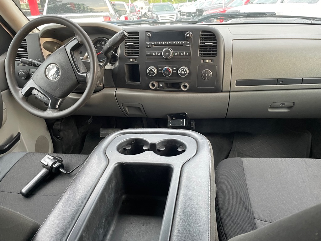 Photo 8 of this CHEVROLET SILVERADO 3500