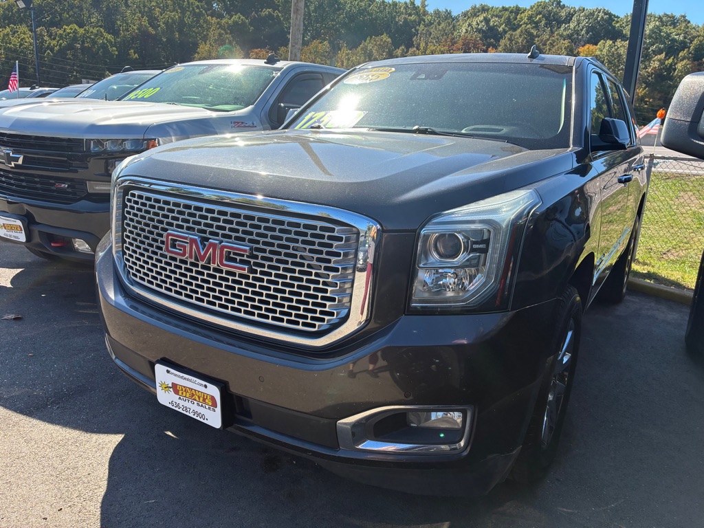 Photo 3 of this GMC YUKON
