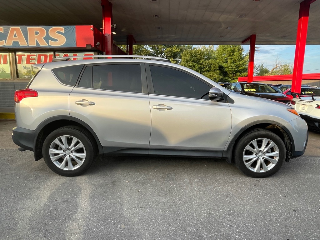2015 TOYOTA RAV4