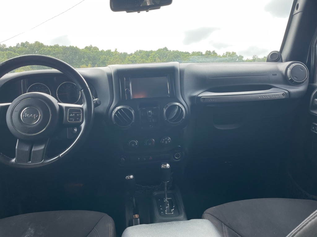 Photo 7 of this JEEP WRANGLER UNLIMI