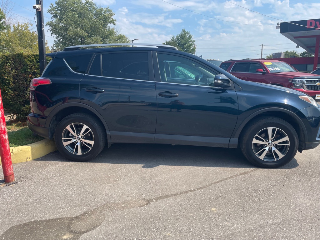 2017 TOYOTA RAV4