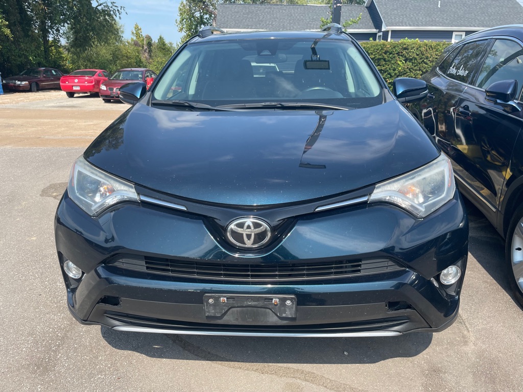Photo 3 of this TOYOTA RAV4
