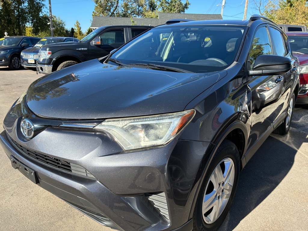 Photo 2 of this TOYOTA RAV4