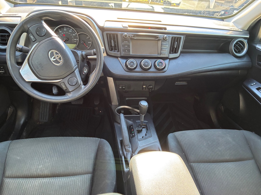 Photo 9 of this TOYOTA RAV4