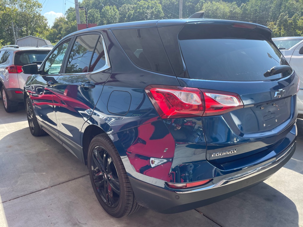 Photo 6 of this CHEVROLET EQUINOX