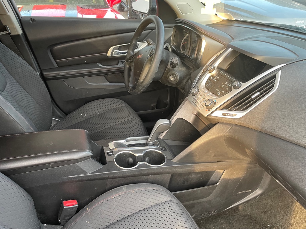 Photo 10 of this GMC TERRAIN