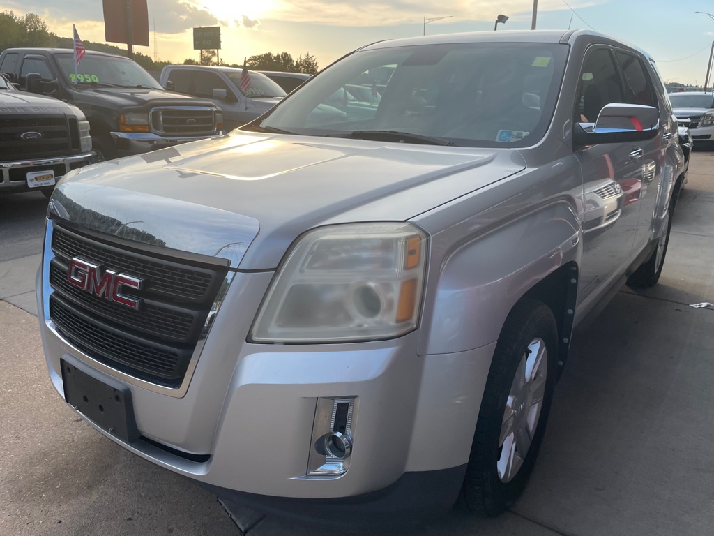 Photo 4 of this GMC TERRAIN