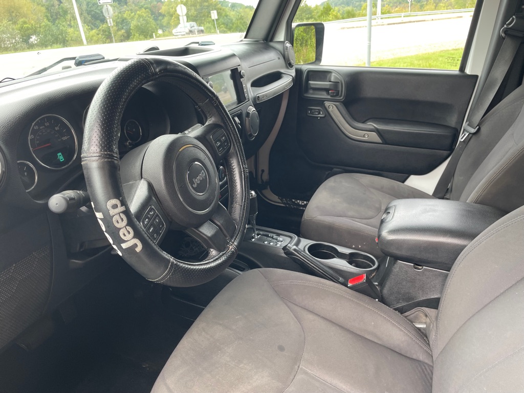 Photo 7 of this JEEP WRANGLER UNLIMI